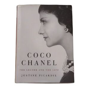 Coco Chanel: The Legend and the Life Book